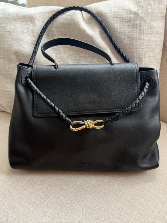 Bottega Veneta Handbags - Bottega Veneta Medium Ciao Ciao Bag (black)